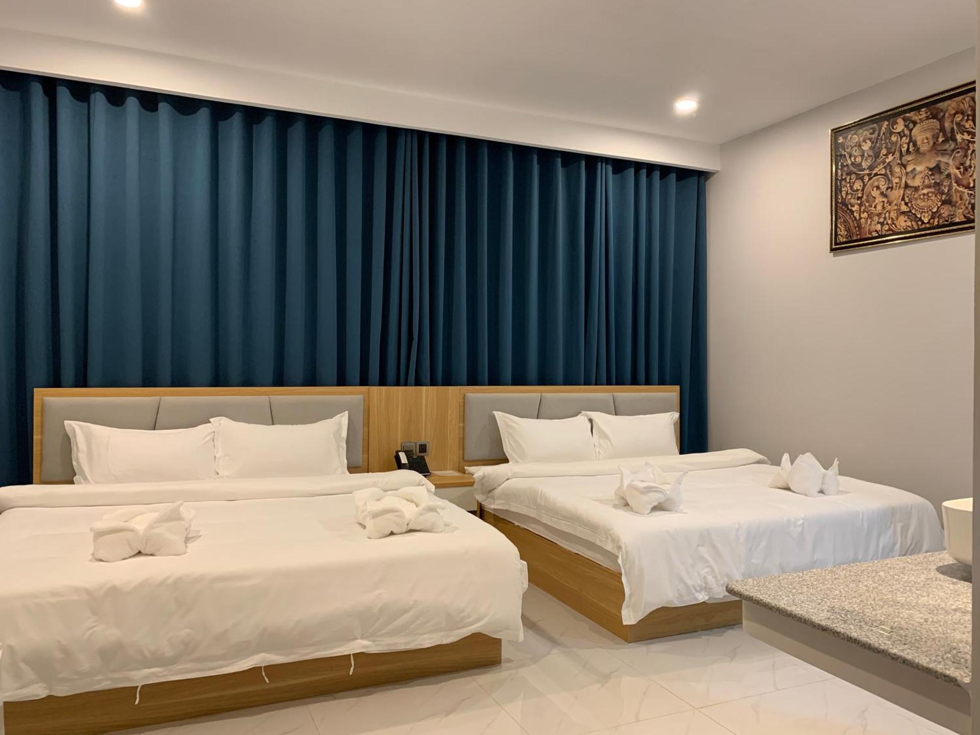 Nico'S Hotel And Skybar Siem Reap Buitenkant foto