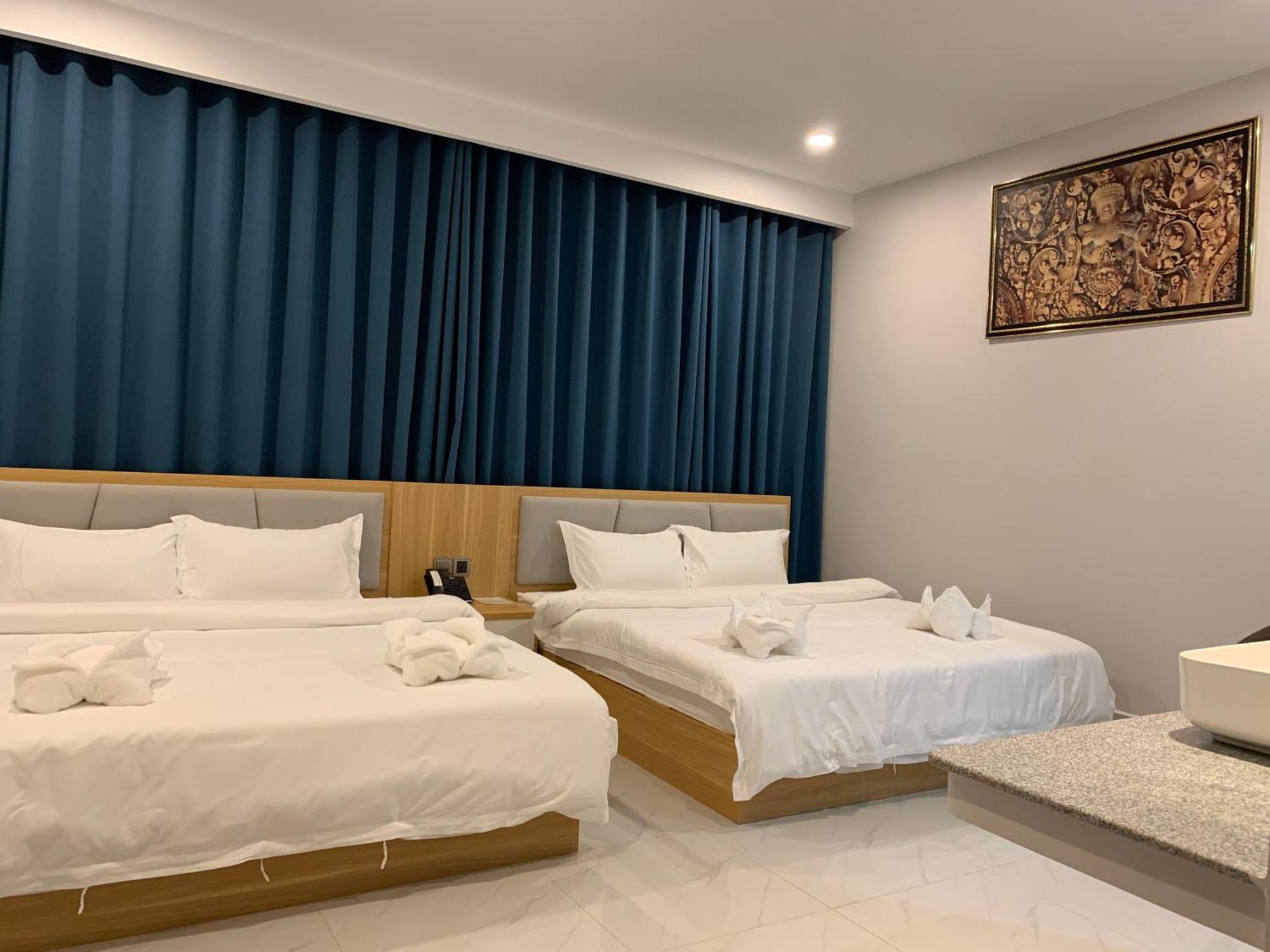 Nico'S Hotel And Skybar Siem Reap Buitenkant foto
